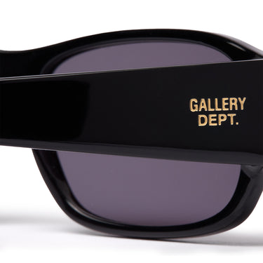 February 13, 1996 ACCESSORIES GALLERY DEPARTMENT LLC