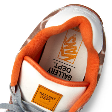 ROWLEY XLT GIRAFFE FOOTWEAR GALLERY DEPARTMENT LLC   