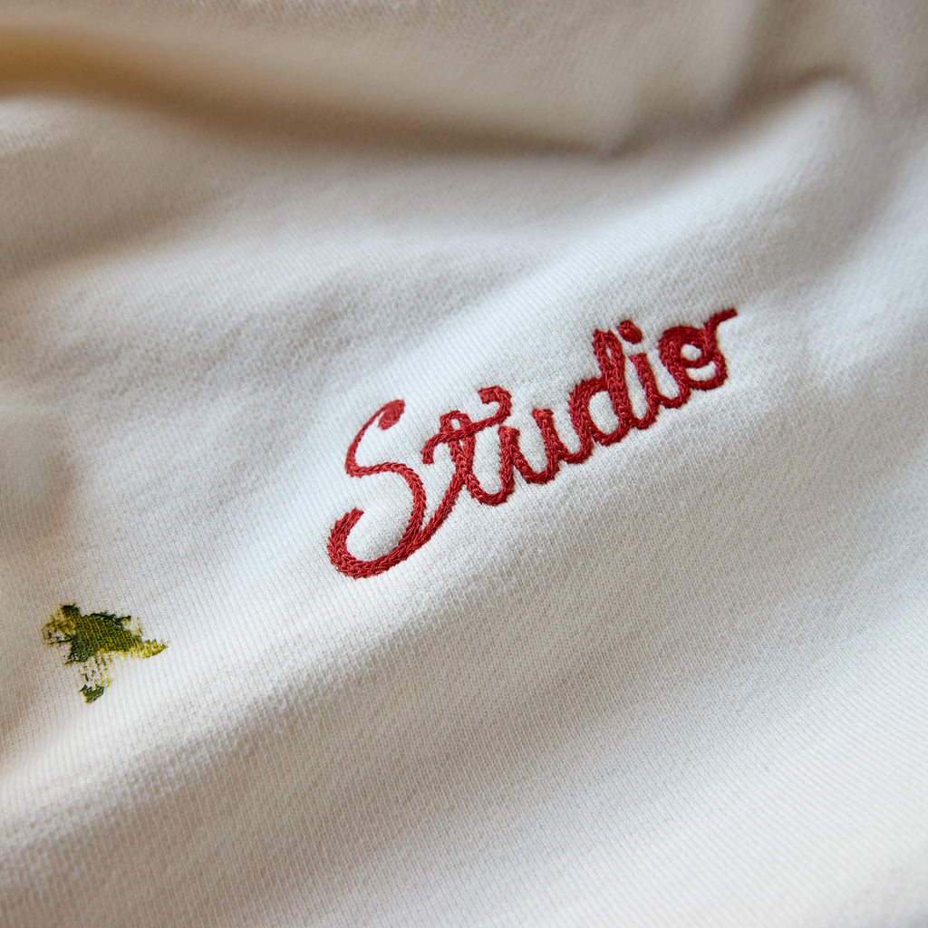 STUDIO HOODIE SWEATSHIRTS GALLERY DEPARTMENT LLC