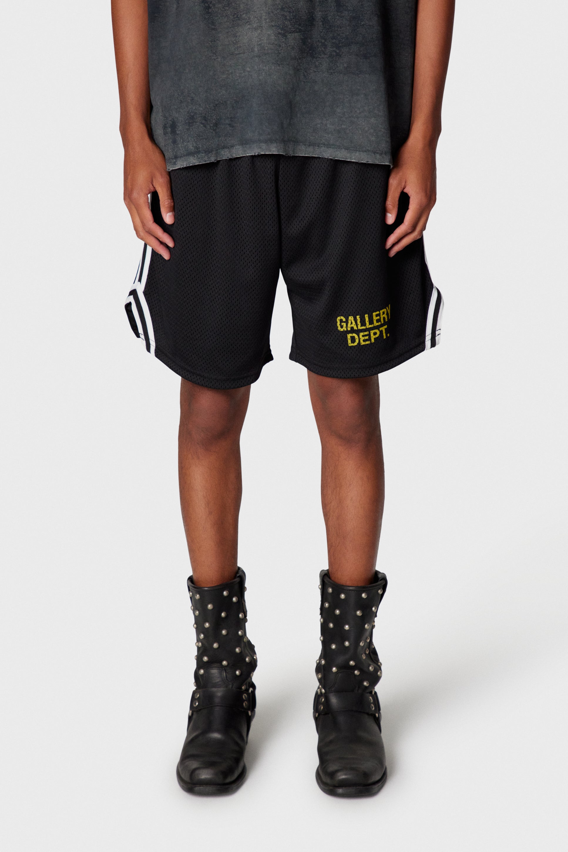 【GALLERY DEPT.】Venice Court Shorts GALLERY DEPT. VENICE COURT SHORTS | BLACK