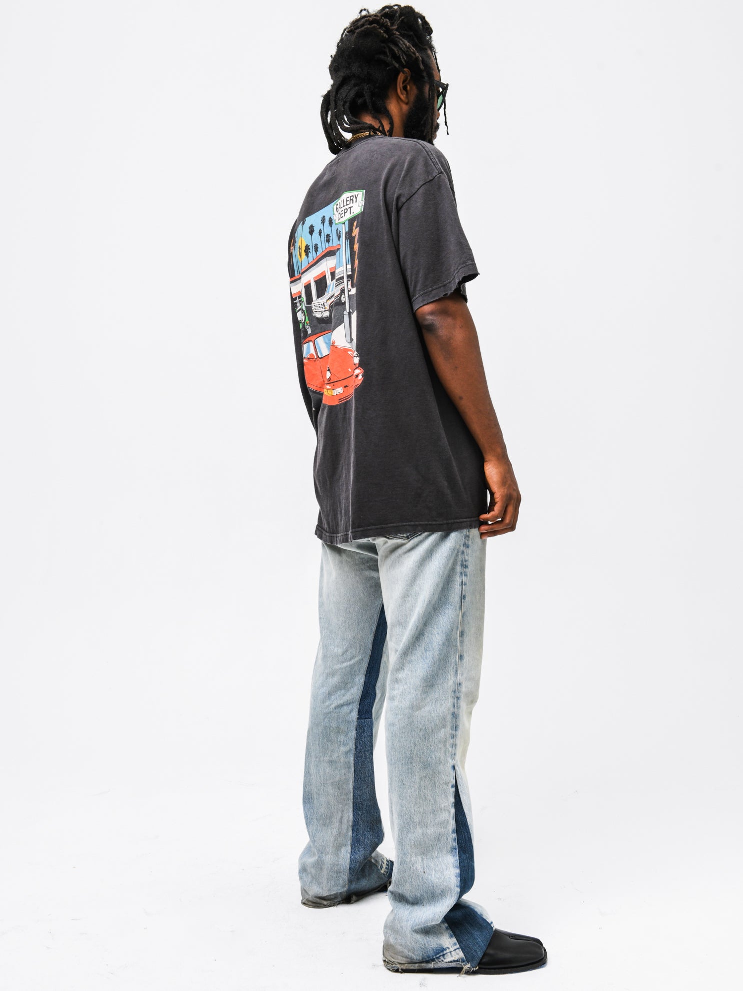 DRIVE THRU TEE – GALLERY DEPT.